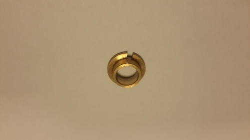 BM.GÖBEK TUTUCU LVC